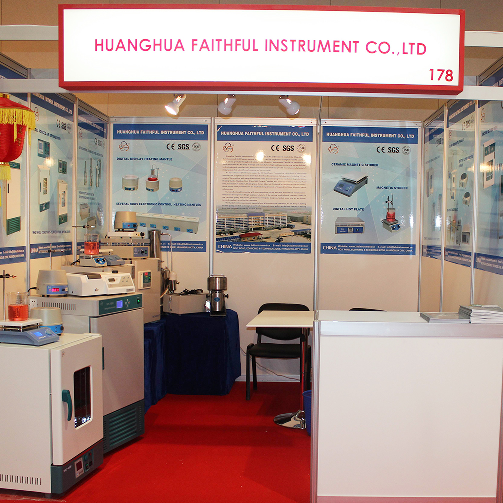 2012 LABORATORIO ÁRABE EN DUBAI